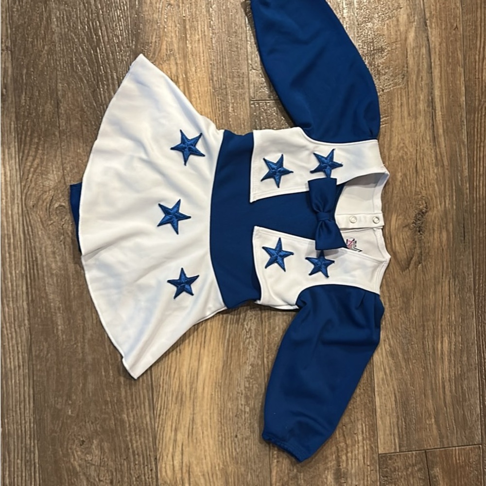Dallas cowboy cheerleader Star uniform